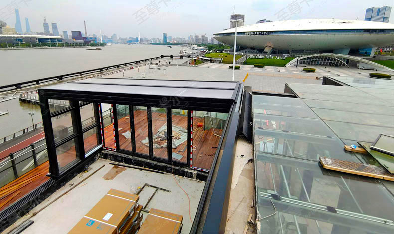 【世博博物馆】旁边酒店大型星力打鱼游戏平台
施工现场