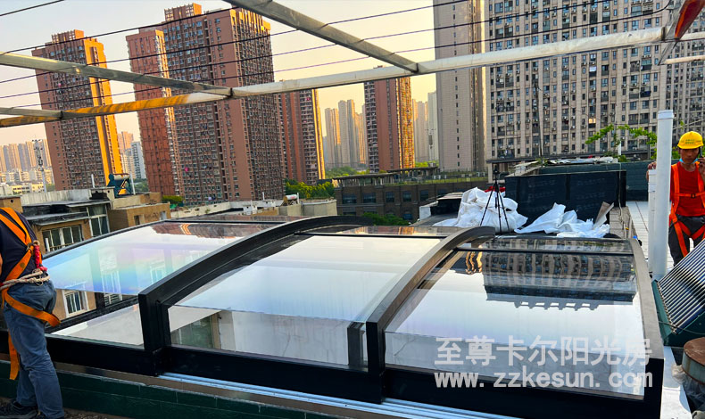自动开合式屋顶：开启建筑空间新境界
