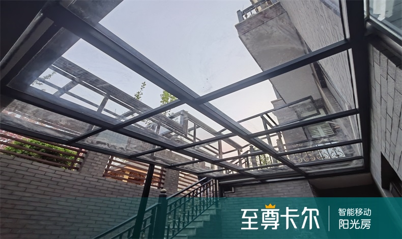 搭阳光棚用什么材料好